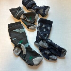 4 pairs Icebreaker Merino Wool kids boys socks size medium